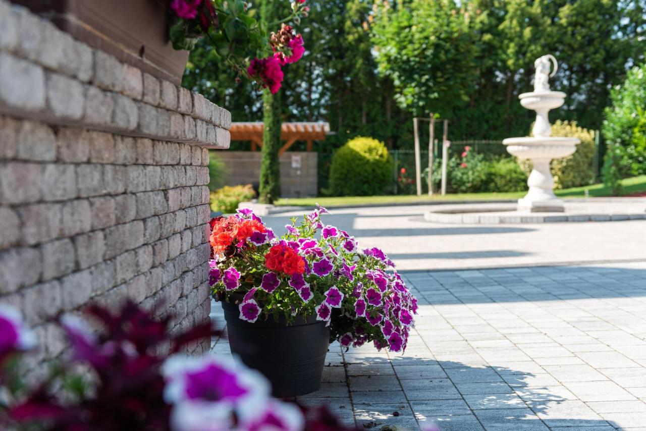 Katzer Villa Badacsonytördemic Dış mekan fotoğraf